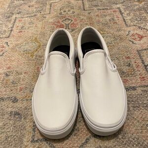 NWOT Vans Women's Classic White Slip-On Sneakers